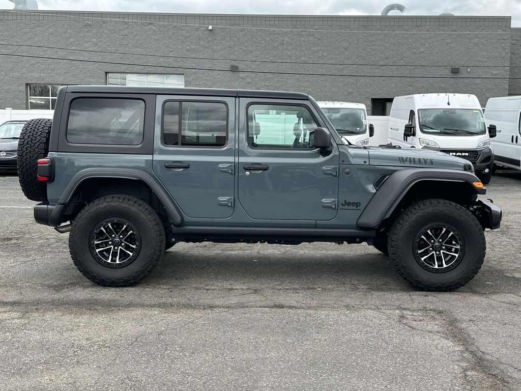 jeep wrangler 4-door 2024 1C4RJXDN2RW124896 image jeep wrangler 4-door 2024 1C4RJXDN2RW124896 image